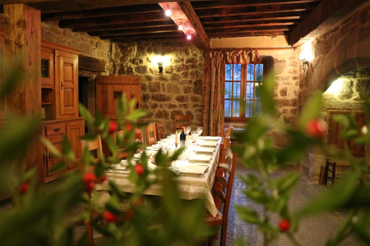 Le Petit Chateau Du Villard Le Malzieu-Forain Exterior foto